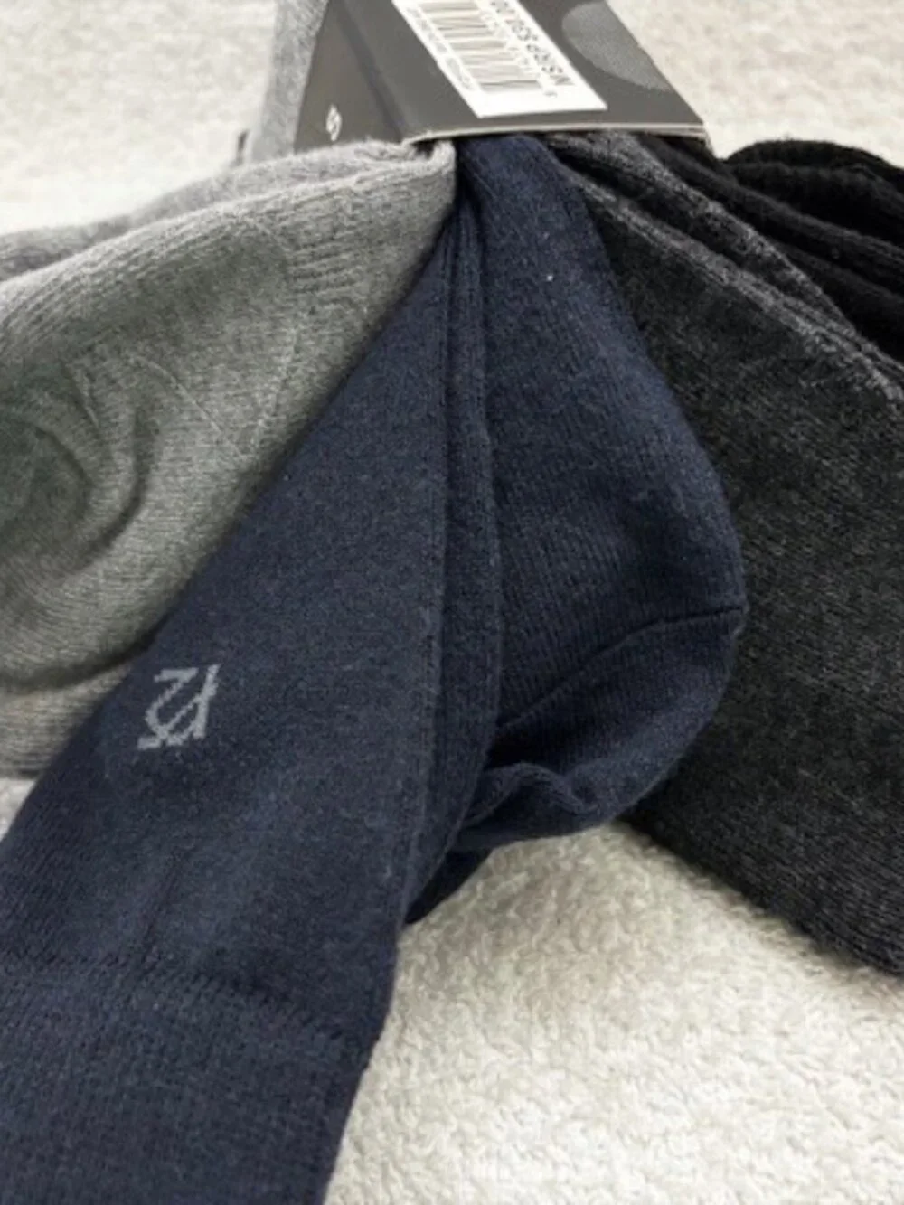 13 pairs of socks - 10 from Perry Ellis Portfolio and 3 novelty print crews NWY